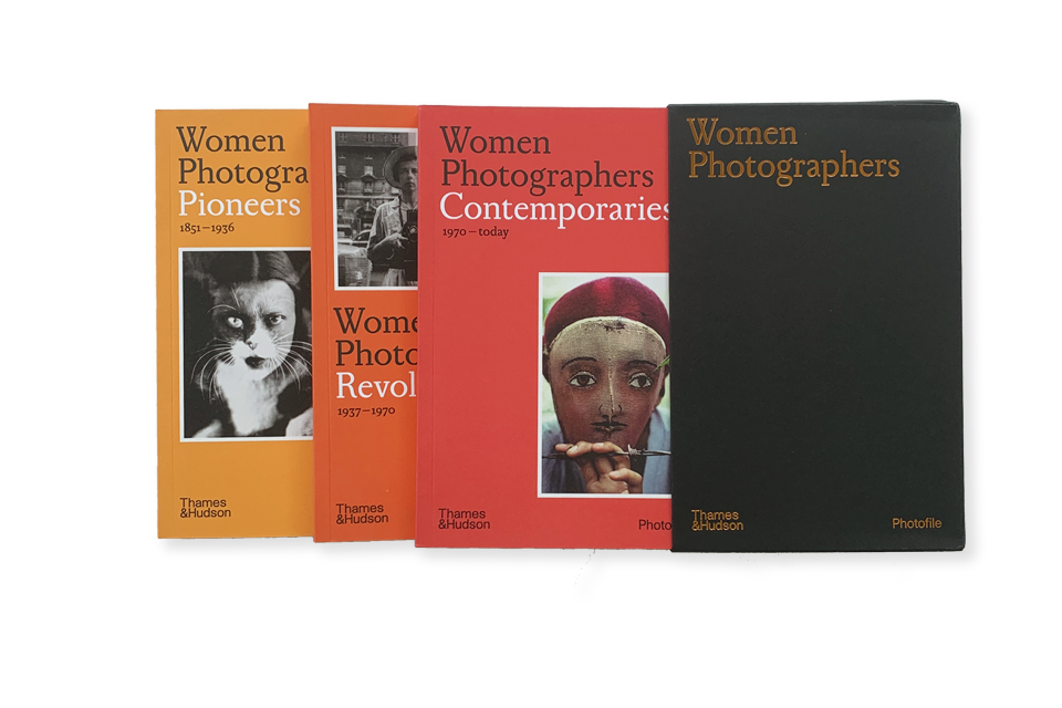 1970-Today Women Photographers Contemporaries: Photofile 